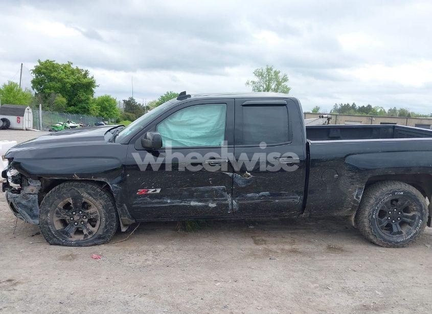 Photo 15 of 2017 Chevrolet Silverado 1500 2LT (VIN 1GCVKREC5HZ189436)