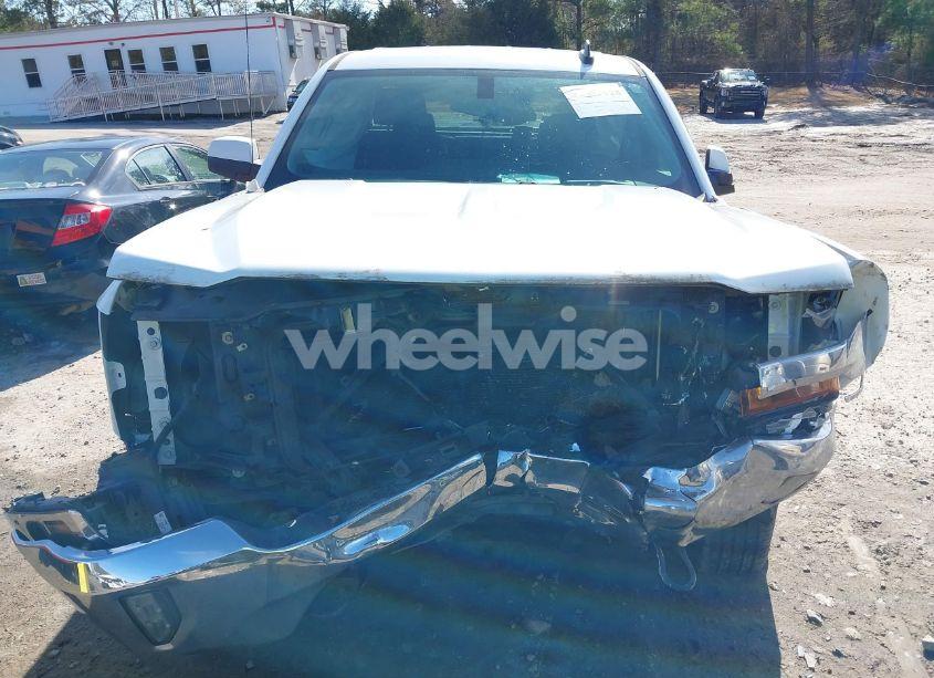 Photo 6 of 2017 Chevrolet Silverado 1500 1LT (VIN 1GCVKREC5HZ222581)