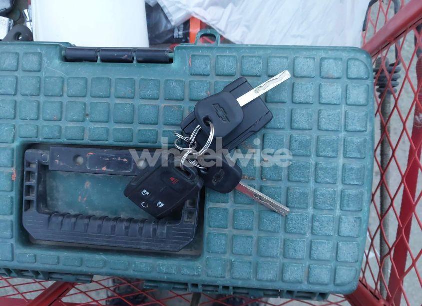 Photo 11 of 2017 Chevrolet Silverado 1500 2LT (VIN 1GCVKREC5HZ237775)