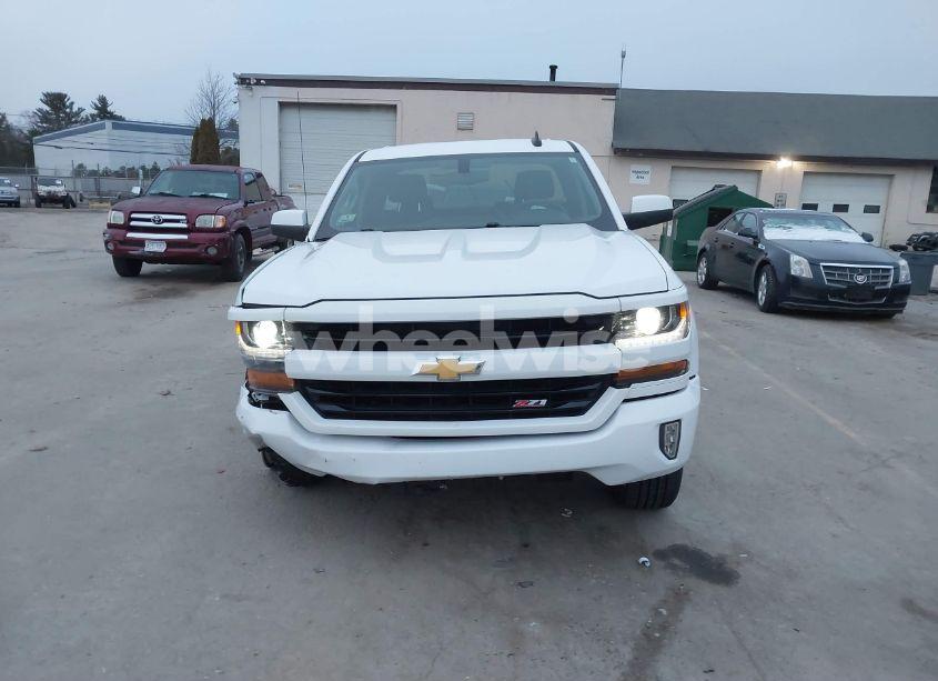 Photo 12 of 2017 Chevrolet Silverado 1500 2LT (VIN 1GCVKREC5HZ237775)