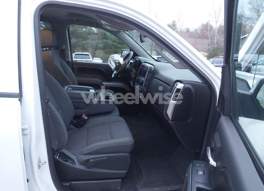 Photo 5 of 2017 Chevrolet Silverado 1500 2LT (VIN 1GCVKREC5HZ237775)