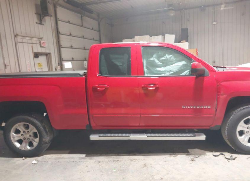 Photo 13 of 2017 Chevrolet Silverado 1500 2LT (VIN 1GCVKREC5HZ364641)