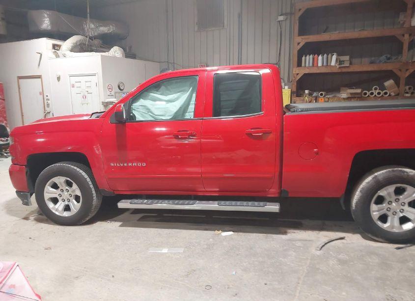 Photo 14 of 2017 Chevrolet Silverado 1500 2LT (VIN 1GCVKREC5HZ364641)