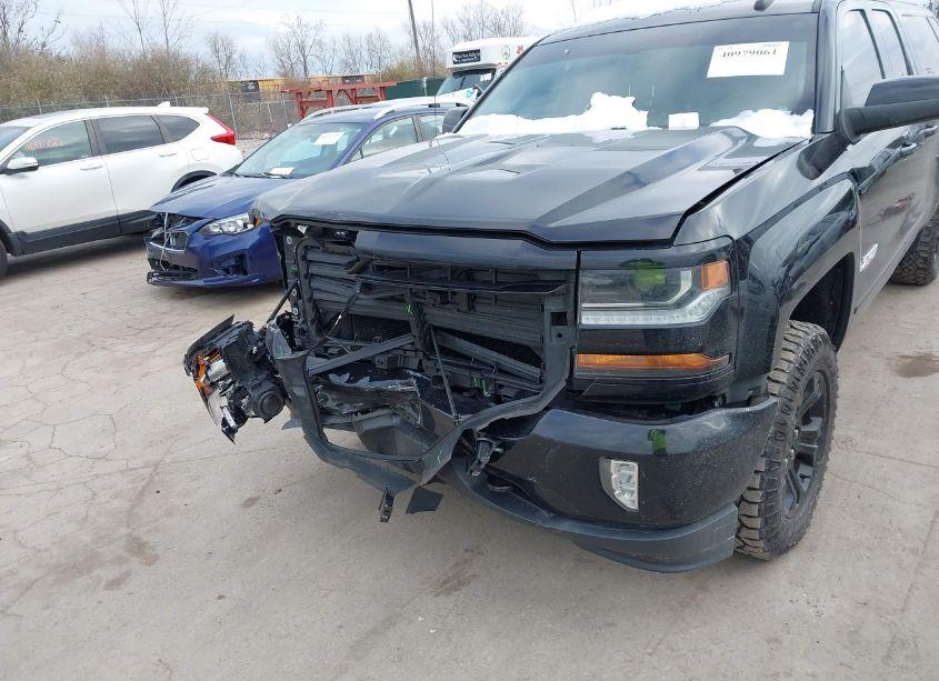 Photo 6 of 2017 Chevrolet Silverado 1500 2LT (VIN 1GCVKREC5HZ377003)