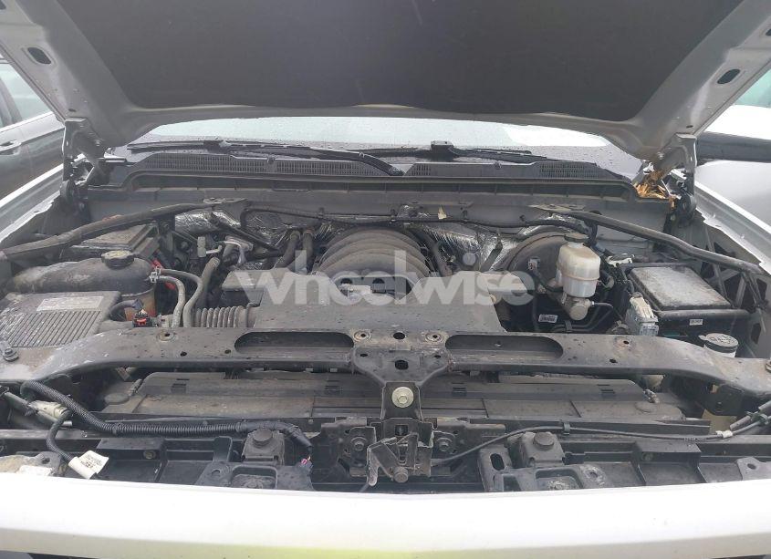 Photo 10 of 2018 Chevrolet Silverado 1500 2LT (VIN 1GCVKREC5JZ187496)