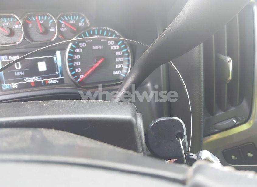 Photo 11 of 2018 Chevrolet Silverado 1500 2LT (VIN 1GCVKREC5JZ187496)