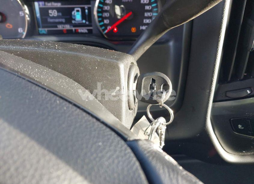 Photo 11 of 2018 Chevrolet Silverado 1500 1LT (VIN 1GCVKREC5JZ243100)