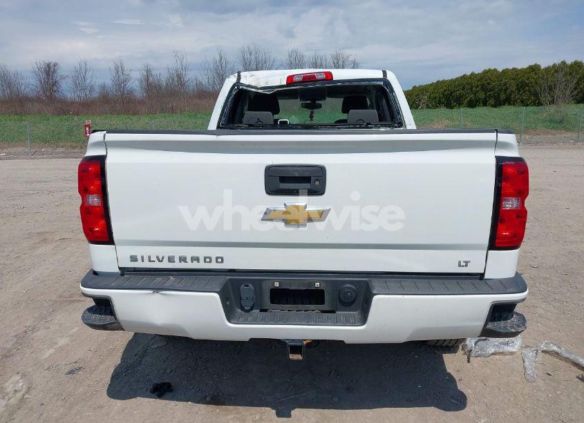 Photo 16 of 2018 Chevrolet Silverado 1500 2LT (VIN 1GCVKREC5JZ254761)