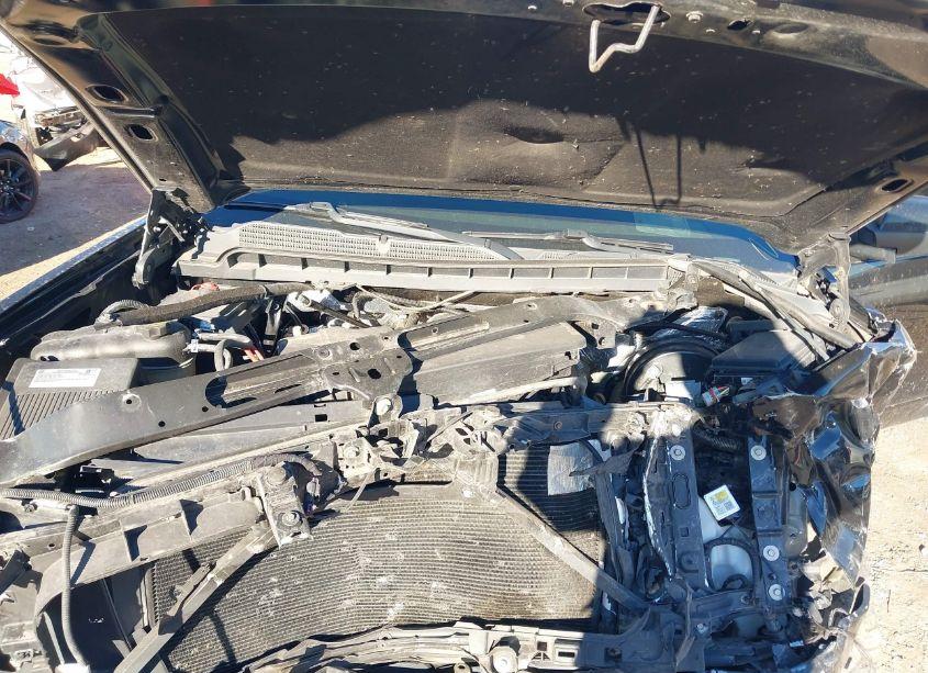 Photo 10 of 2018 Chevrolet Silverado 1500 2LT (VIN 1GCVKREC5JZ353726)