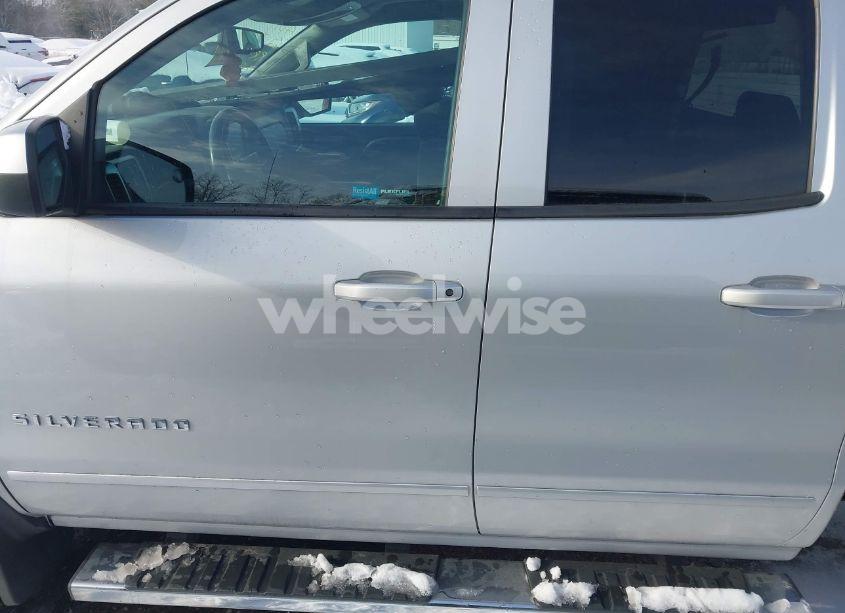 Photo 14 of 2018 Chevrolet Silverado 1500 1LT (VIN 1GCVKREC5JZ366282)