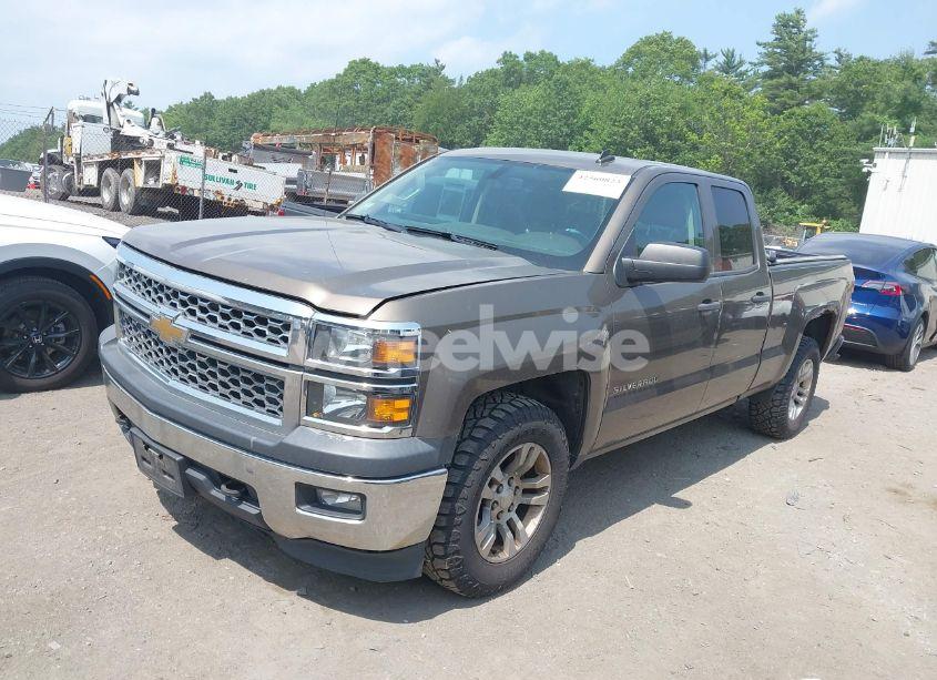 Photo 2 of 2014 Chevrolet Silverado 1500 1LT (VIN 1GCVKREC6EZ116894)