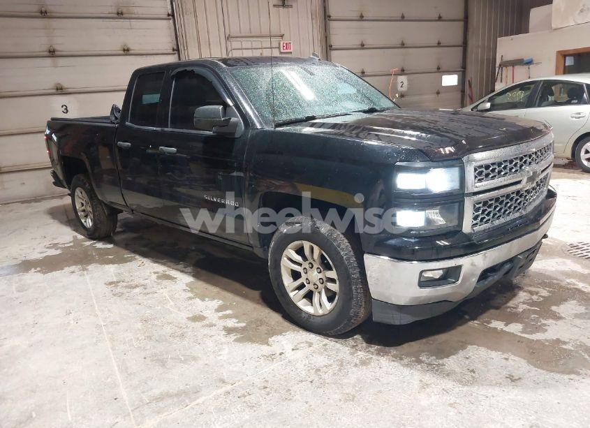 2014 Chevrolet Silverado 1500 1LT (VIN 1GCVKREC6EZ120217) main photo