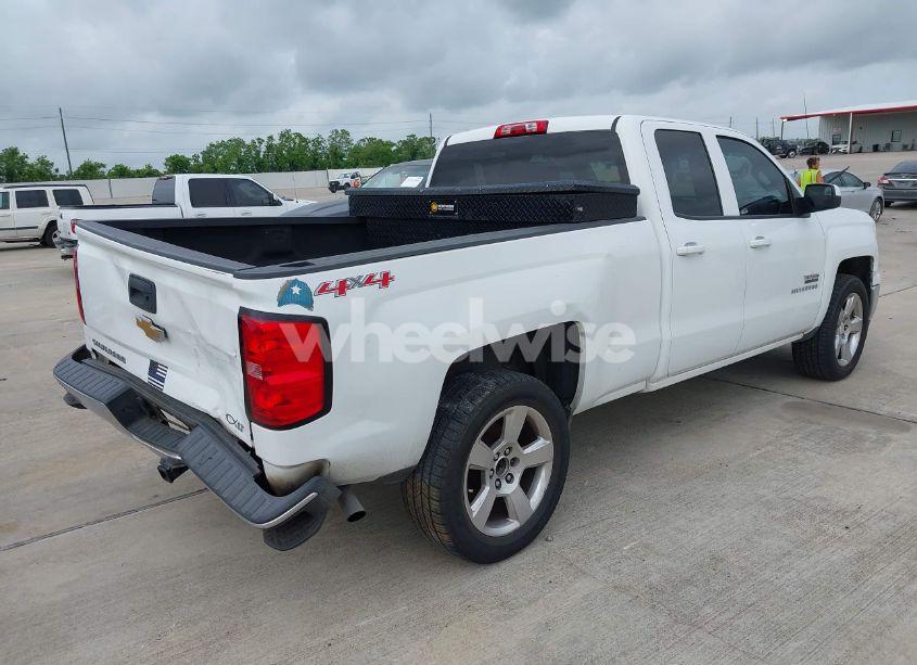 Photo 4 of 2014 Chevrolet Silverado 1500 1LT (VIN 1GCVKREC6EZ156019)