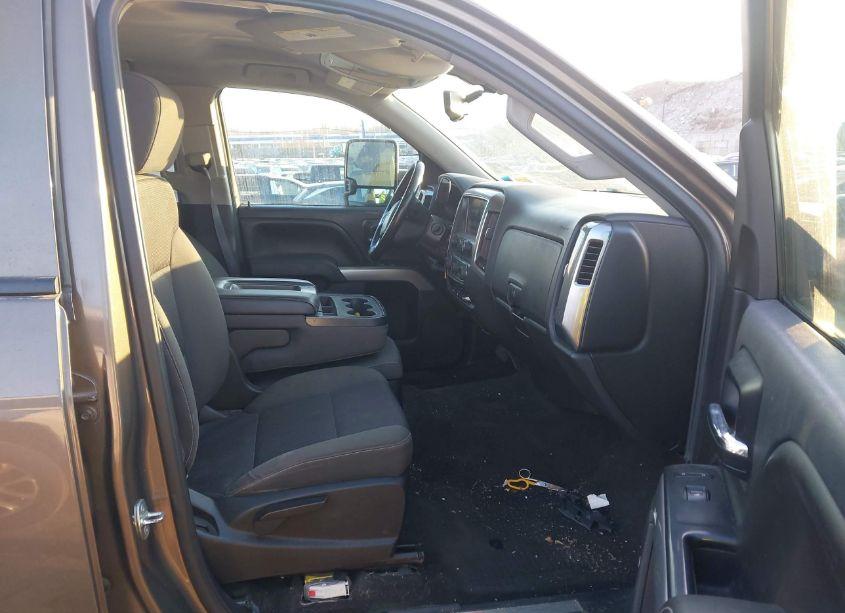 Photo 5 of 2014 Chevrolet Silverado 1500 2LT (VIN 1GCVKREC6EZ159941)