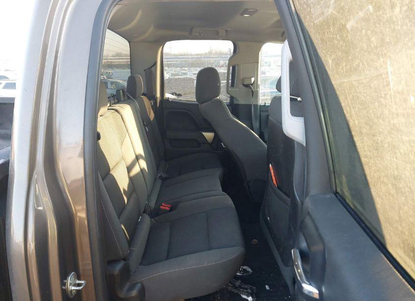 Photo 8 of 2014 Chevrolet Silverado 1500 2LT (VIN 1GCVKREC6EZ159941)