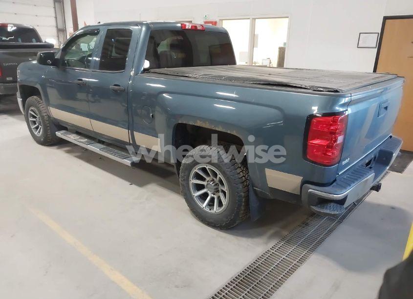 Photo 3 of 2014 Chevrolet Silverado 1500 2LT (VIN 1GCVKREC6EZ203548)