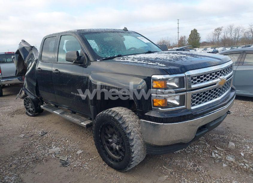 2014 Chevrolet Silverado 1500 1LT/2LT (VIN 1GCVKREC6EZ399989) main photo