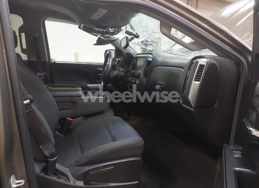 Photo 5 of 2015 Chevrolet Silverado 1500 1LT (VIN 1GCVKREC6FZ183559)