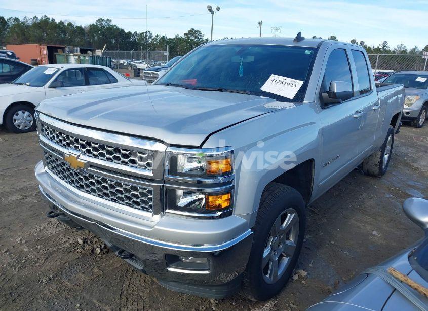 Photo 2 of 2015 Chevrolet Silverado 1500 1LT (VIN 1GCVKREC6FZ206144)