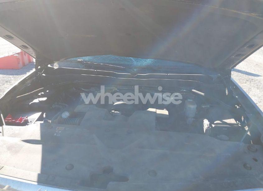 Photo 10 of 2015 Chevrolet Silverado 1500 1LT (VIN 1GCVKREC6FZ227608)