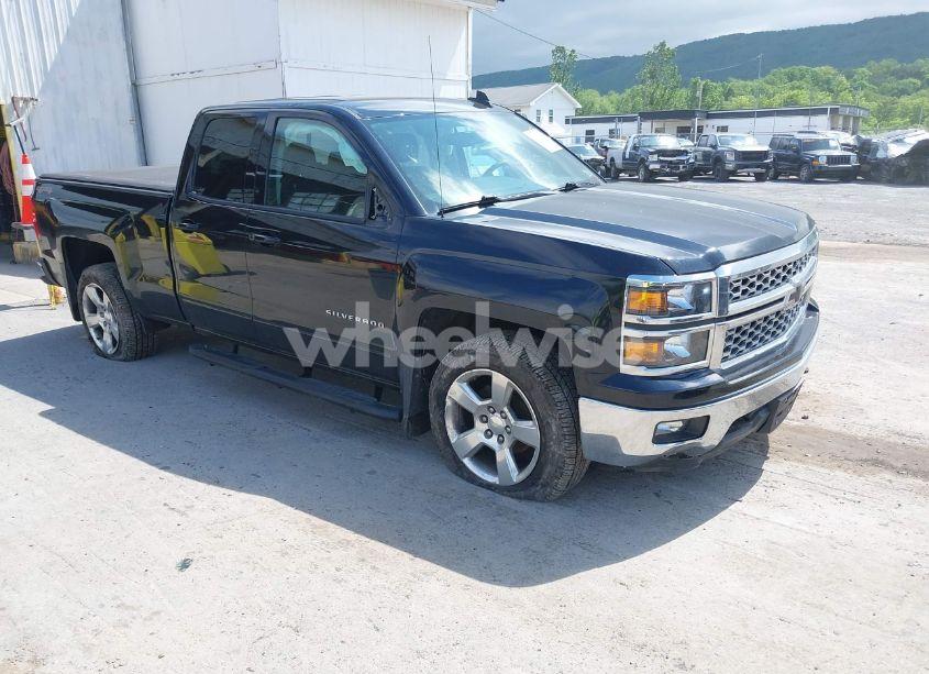 2015 Chevrolet Silverado 1500 1LT (VIN 1GCVKREC6FZ230797) main photo