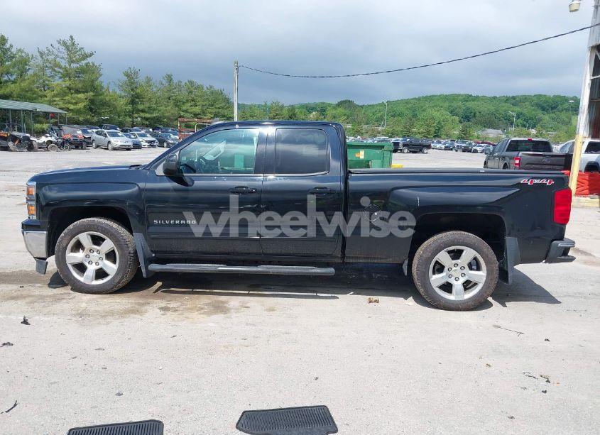 Photo 14 of 2015 Chevrolet Silverado 1500 1LT (VIN 1GCVKREC6FZ230797)