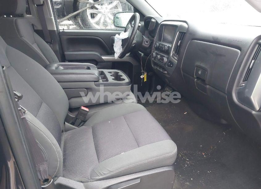 Photo 5 of 2015 Chevrolet Silverado 1500 1LT (VIN 1GCVKREC6FZ337722)