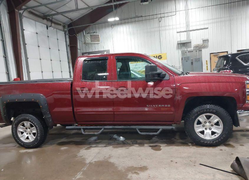 Photo 13 of 2015 Chevrolet Silverado 1500 1LT (VIN 1GCVKREC6FZ370946)