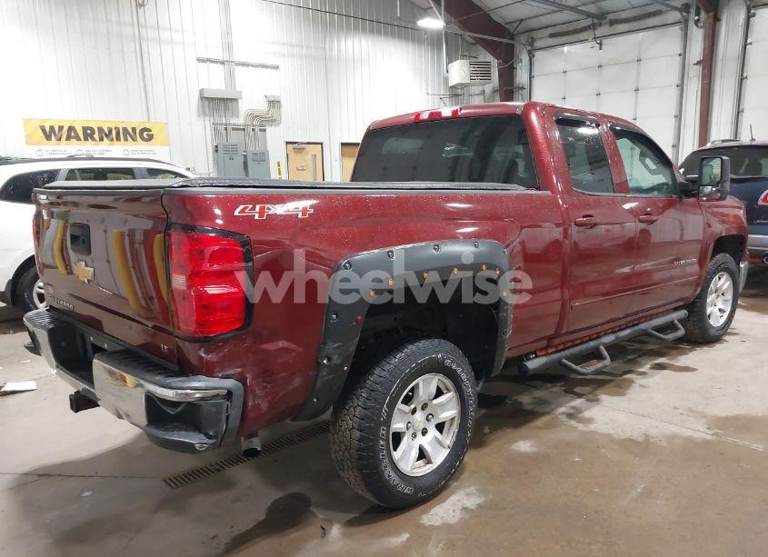 Photo 4 of 2015 Chevrolet Silverado 1500 1LT (VIN 1GCVKREC6FZ370946)
