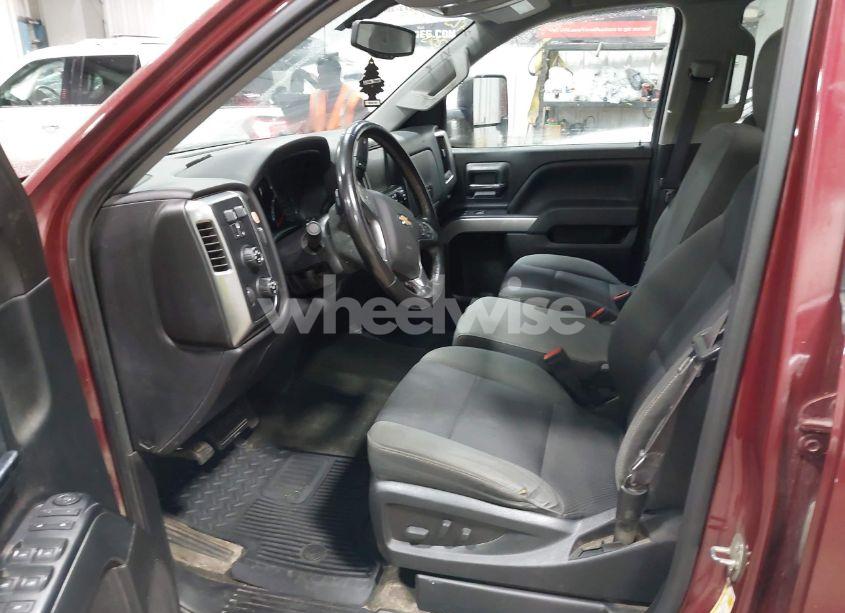 Photo 5 of 2015 Chevrolet Silverado 1500 1LT (VIN 1GCVKREC6FZ370946)