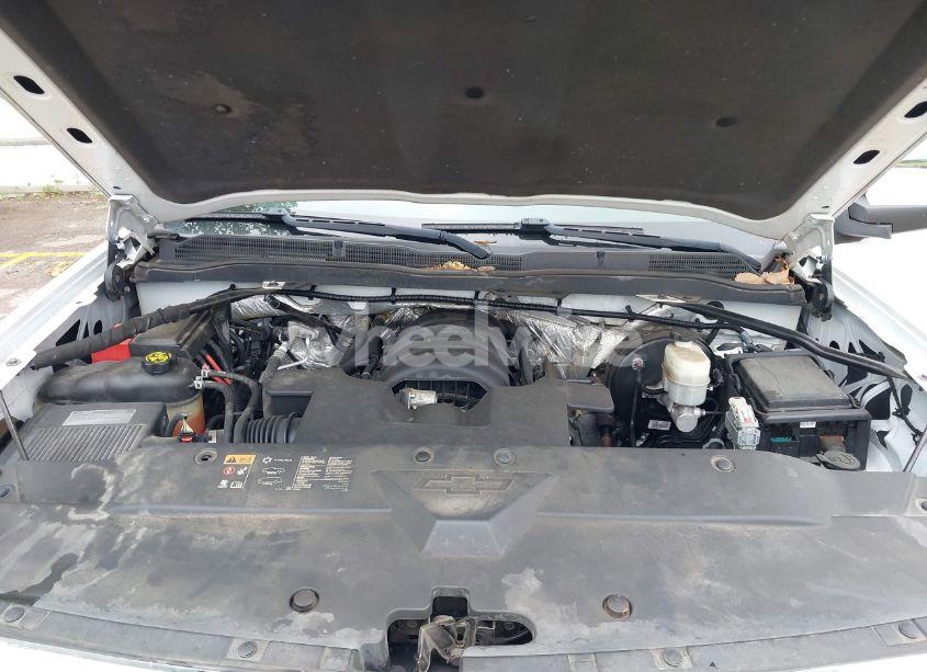 Photo 10 of 2015 Chevrolet Silverado 1500 2LT (VIN 1GCVKREC6FZ410961)