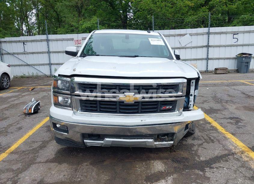 Photo 13 of 2015 Chevrolet Silverado 1500 2LT (VIN 1GCVKREC6FZ410961)