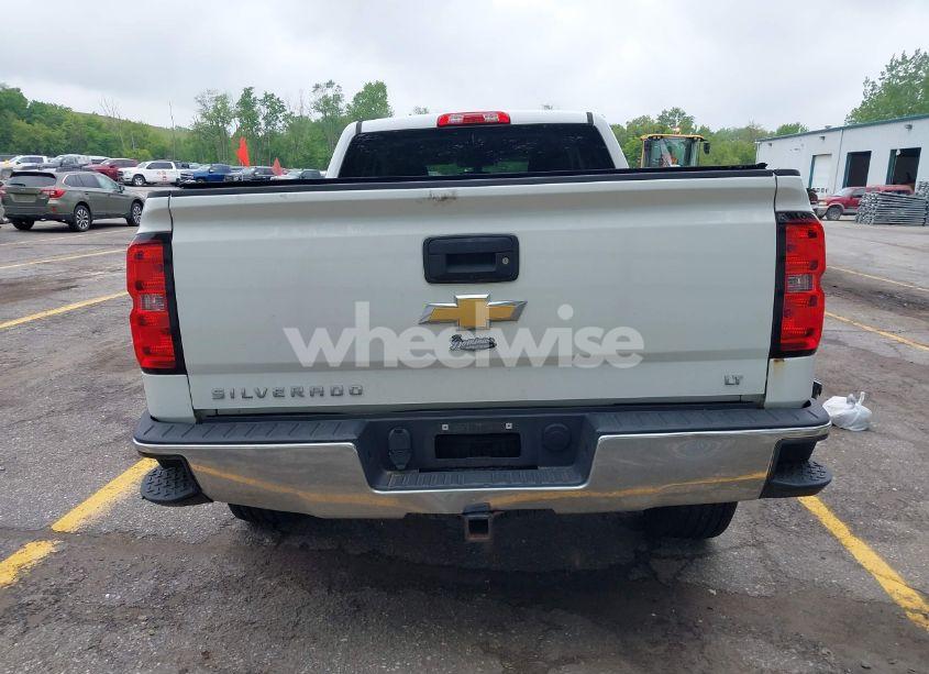 Photo 17 of 2015 Chevrolet Silverado 1500 2LT (VIN 1GCVKREC6FZ410961)