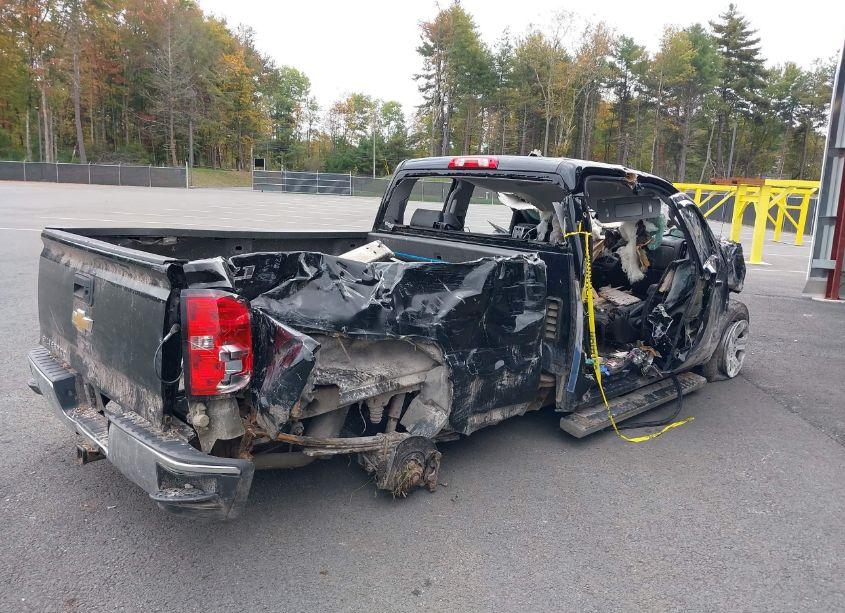 Photo 4 of 2015 Chevrolet Silverado 1500 2LT (VIN 1GCVKREC6FZ445788)