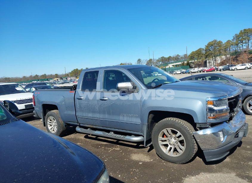 Photo 13 of 2016 Chevrolet Silverado 1500 1LT (VIN 1GCVKREC6GZ125162)