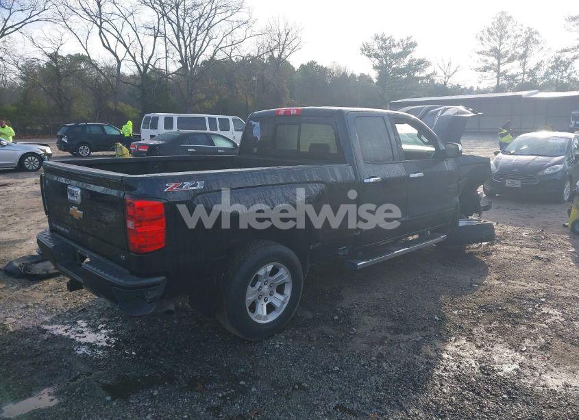 Photo 4 of 2016 Chevrolet Silverado 1500 2LT (VIN 1GCVKREC6GZ149090)
