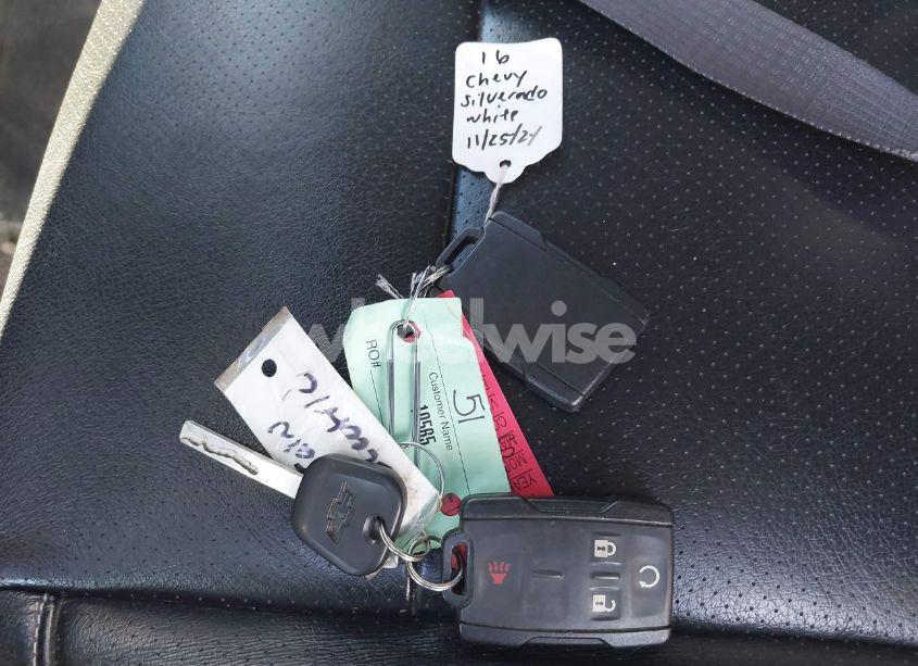 Photo 11 of 2016 Chevrolet Silverado 1500 1LT (VIN 1GCVKREC6GZ186379)