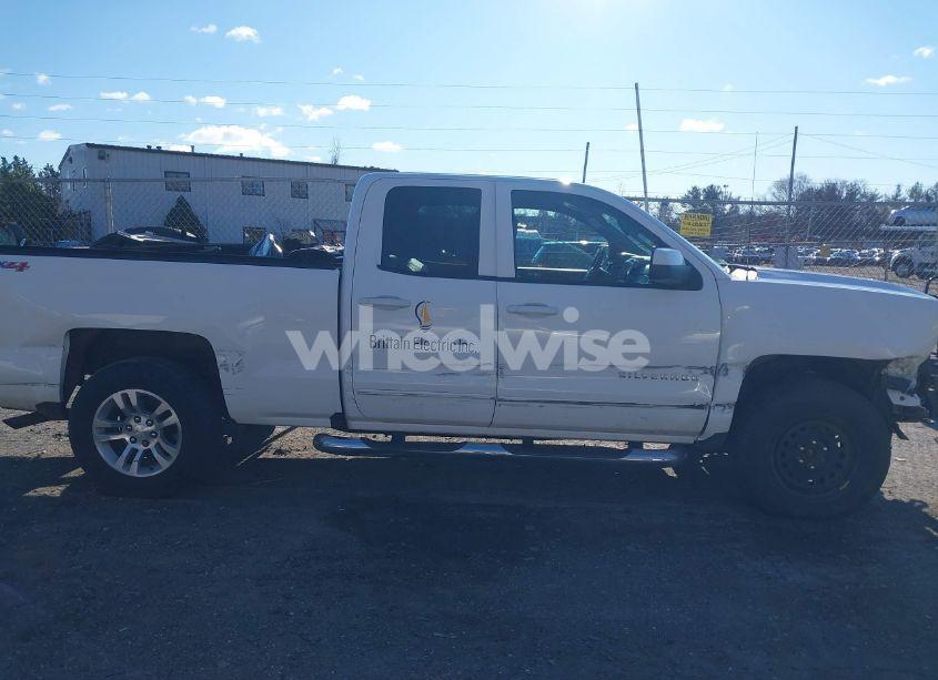 Photo 13 of 2016 Chevrolet Silverado 1500 1LT (VIN 1GCVKREC6GZ186379)