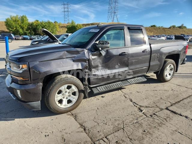 Photo 8 of 2016 CHEVROLET SILVERADO K1500 LT (VIN 1GCVKREC6GZ226069)