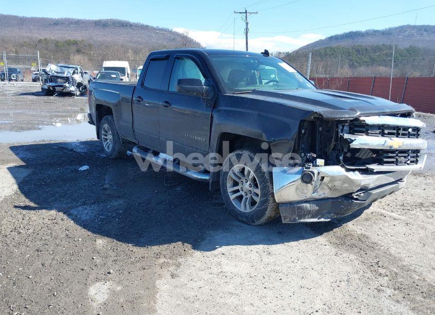 2016 Chevrolet Silverado 1500 1LT (VIN 1GCVKREC6GZ366753) main photo