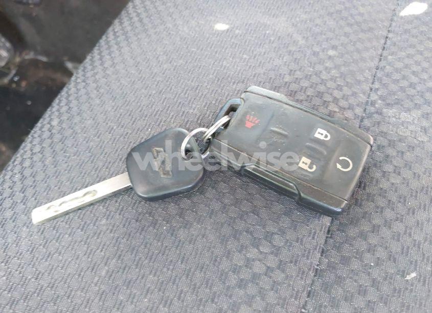 Photo 11 of 2016 Chevrolet Silverado 1500 1LT (VIN 1GCVKREC6GZ366753)