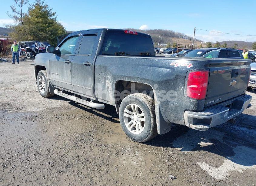 Photo 3 of 2016 Chevrolet Silverado 1500 1LT (VIN 1GCVKREC6GZ366753)