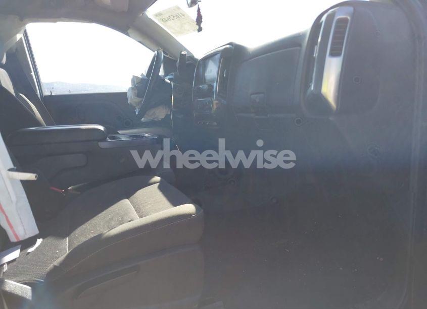 Photo 5 of 2016 Chevrolet Silverado 1500 1LT (VIN 1GCVKREC6GZ366753)