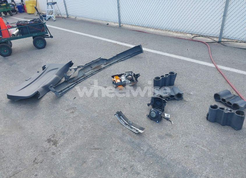 Photo 12 of 2016 Chevrolet Silverado 1500 2LT (VIN 1GCVKREC6GZ412825)