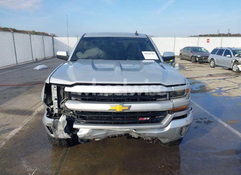 Photo 13 of 2016 Chevrolet Silverado 1500 2LT (VIN 1GCVKREC6GZ412825)