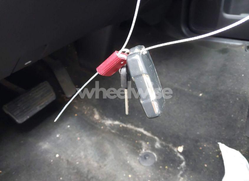 Photo 11 of 2016 Chevrolet Silverado 1500 LT (VIN 1GCVKREC6GZ423307)