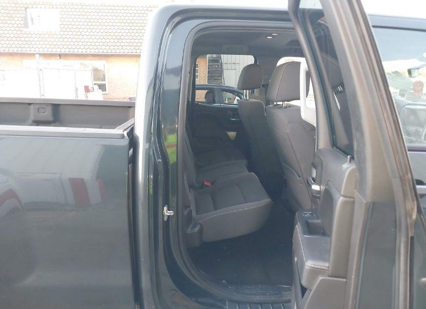 Photo 8 of 2017 Chevrolet Silverado 1500 1LT (VIN 1GCVKREC6HZ155943)