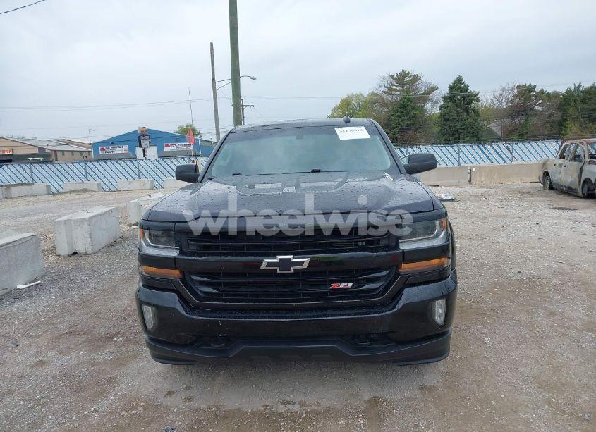 Photo 12 of 2017 Chevrolet Silverado 1500 2LT (VIN 1GCVKREC6HZ158504)