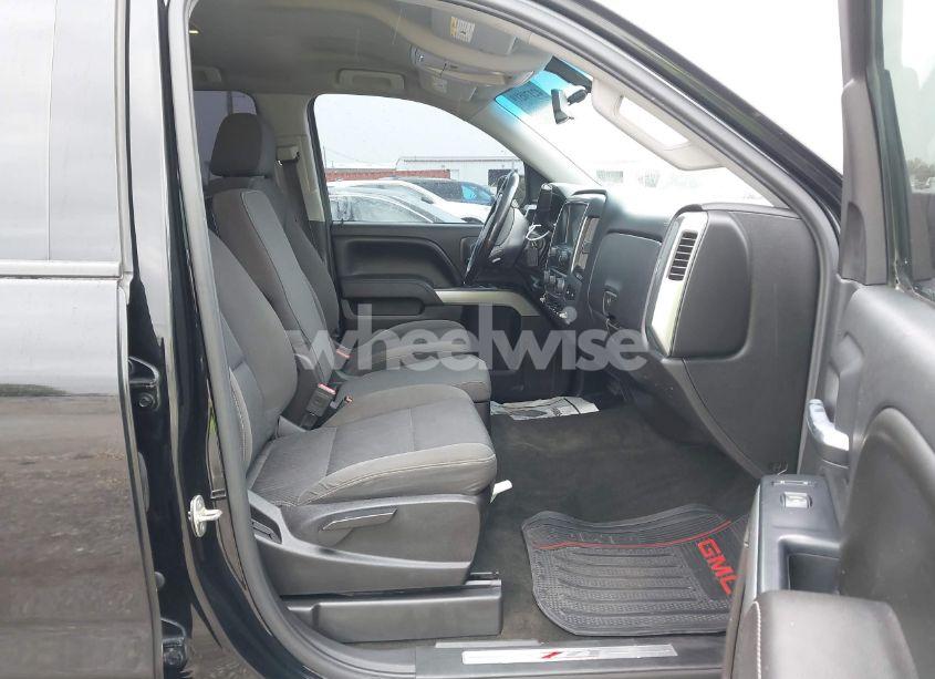 Photo 5 of 2017 Chevrolet Silverado 1500 2LT (VIN 1GCVKREC6HZ158504)