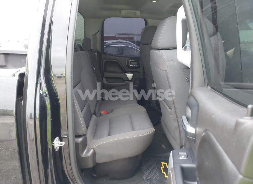 Photo 8 of 2017 Chevrolet Silverado 1500 2LT (VIN 1GCVKREC6HZ158504)